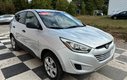 2015 Hyundai Tucson GL - heated seats, a/c, heated windshield, bt