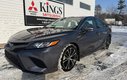 2020 Toyota Camry Hybrid SE, keyless entry, backup camera, Bluetooth