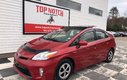 2015 Toyota Prius Base - sunroof, reverse camera, bluetooth, hatch