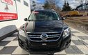 2011 Volkswagen TIGUAN Trendline, Keyless entry, Moonroof, 2.0L turbo