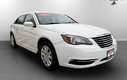 2013 Chrysler 200 LX, Keyless entry, MP3, Cruise control