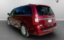 2011 Chrysler TOWN & COUNTRY Touring, keyless entry, Cruise control, Bluetooth