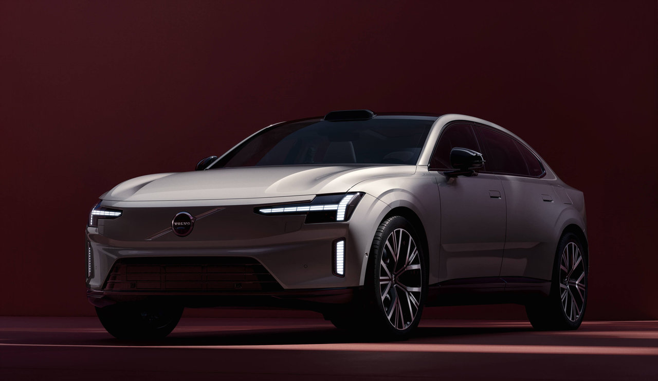 2025 Volvo ES90 : Le véhicule de luxe tout électrique qui transcende les catégories