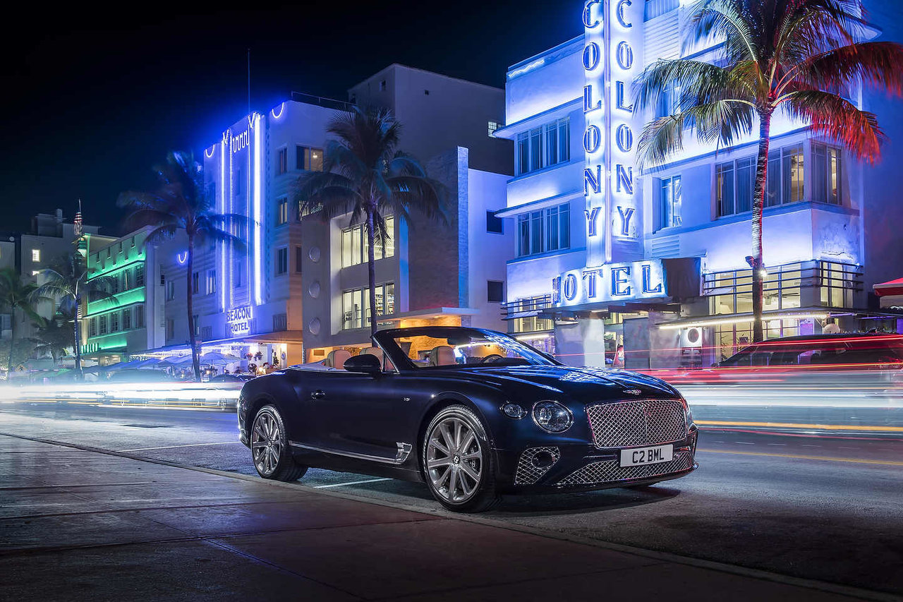 Pourquoi la Bentley Continental GT 2023 est parfaite pour l'été