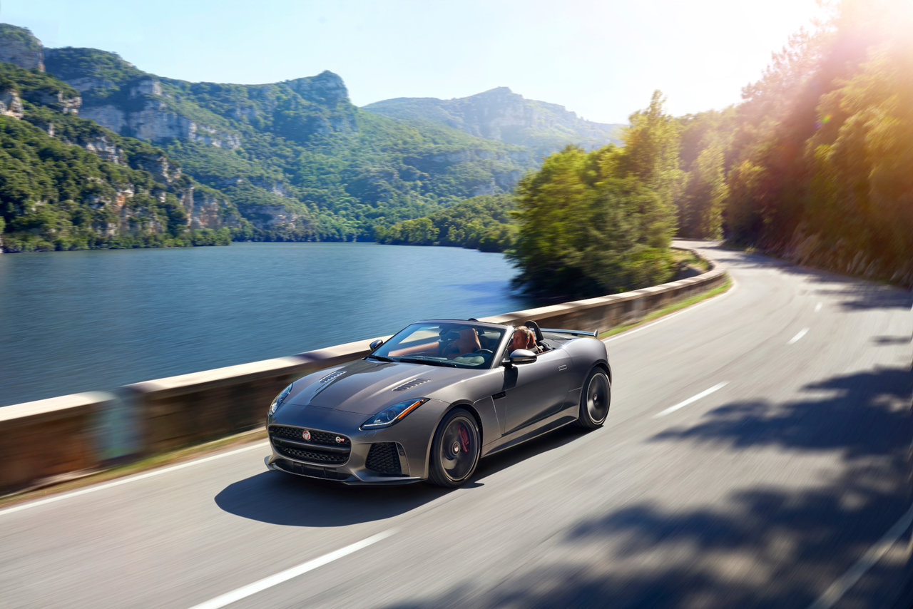 Pourquoi envisager l'achat d'une Jaguar F-Type roadster d'occasion ?