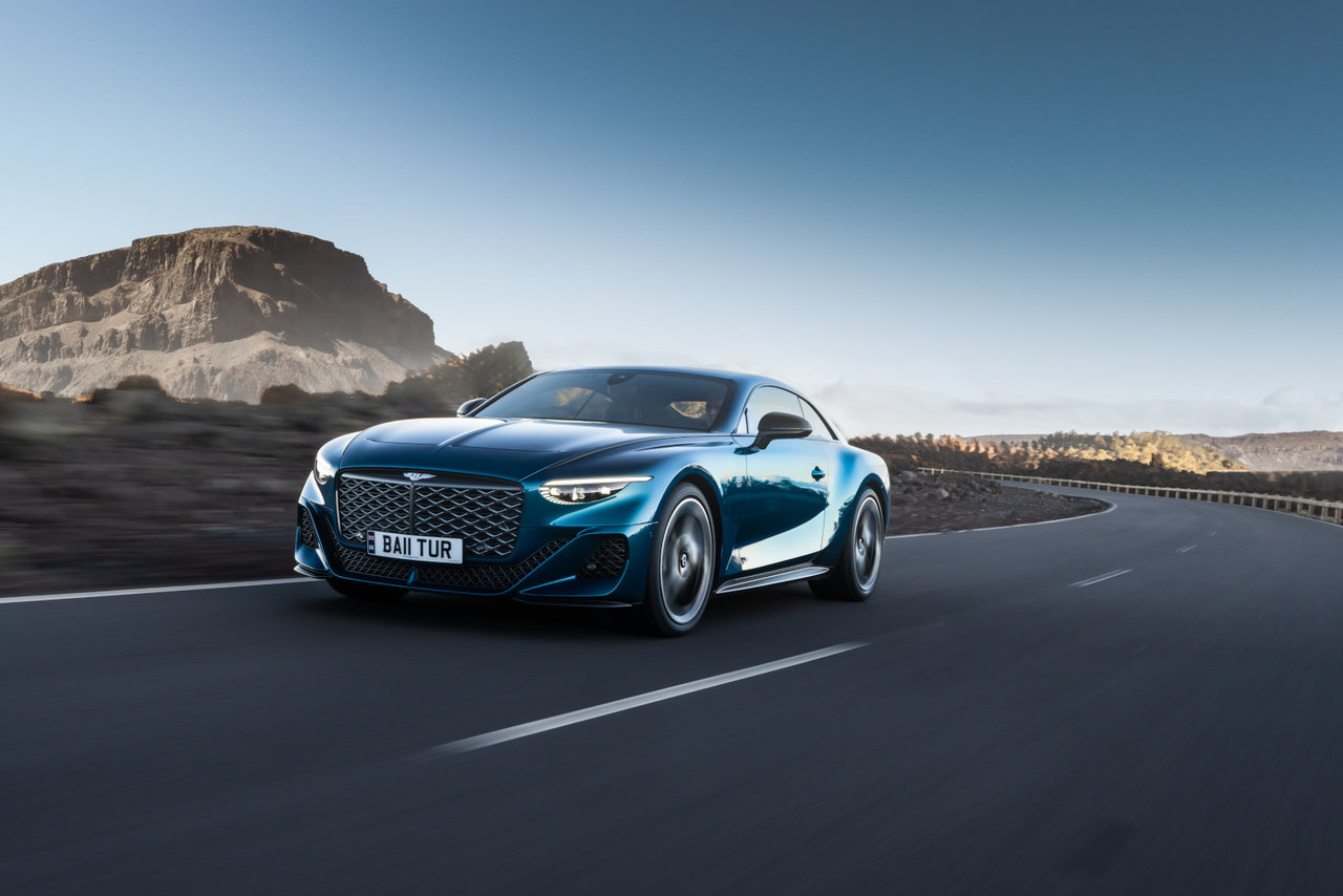 La Bentley Batur conclut un programme de développement rigoureux et inaugure une nouvelle ère de Grand Tourisme de luxe