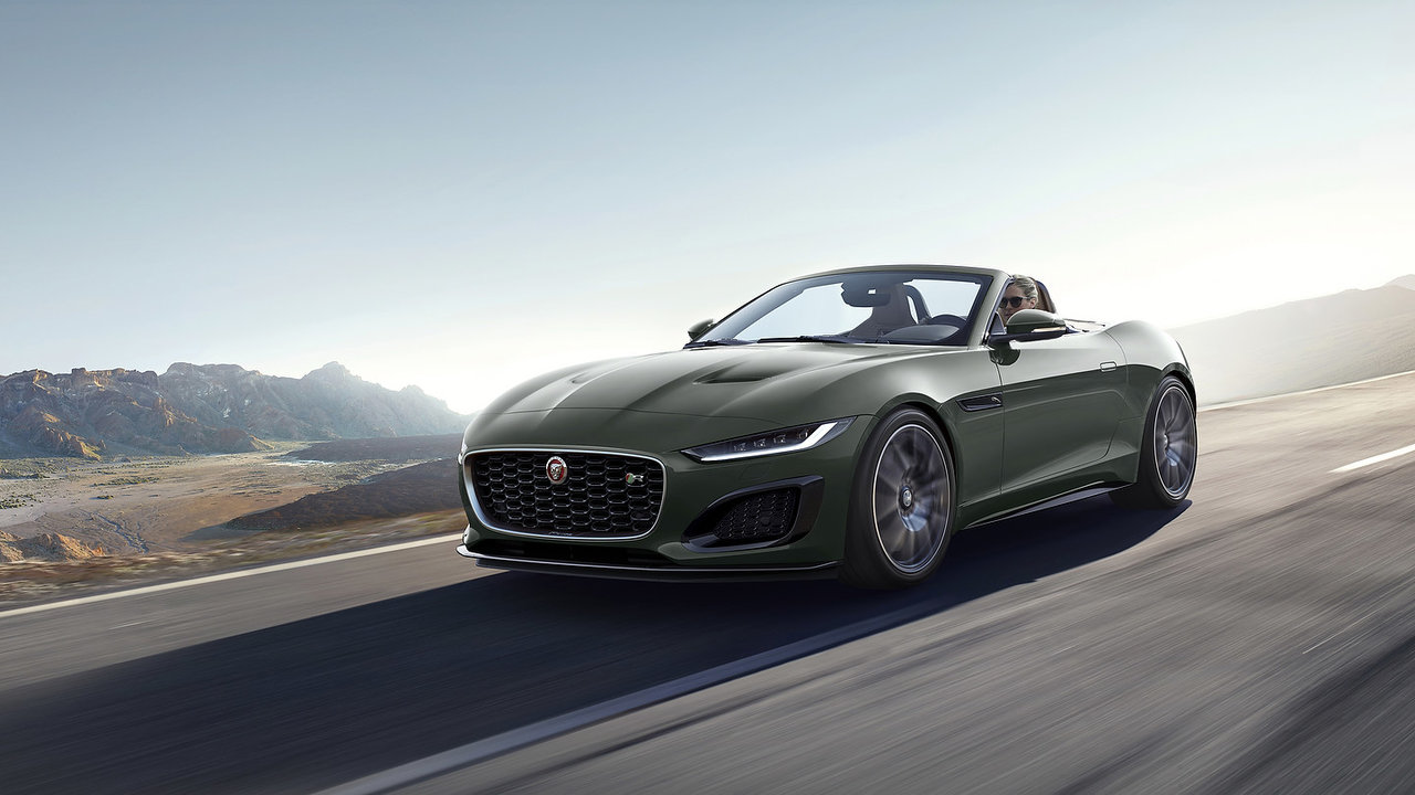 3 Reasons a Pre-Owned Jaguar F-TYPE is the Perfect Warm Weather Companion