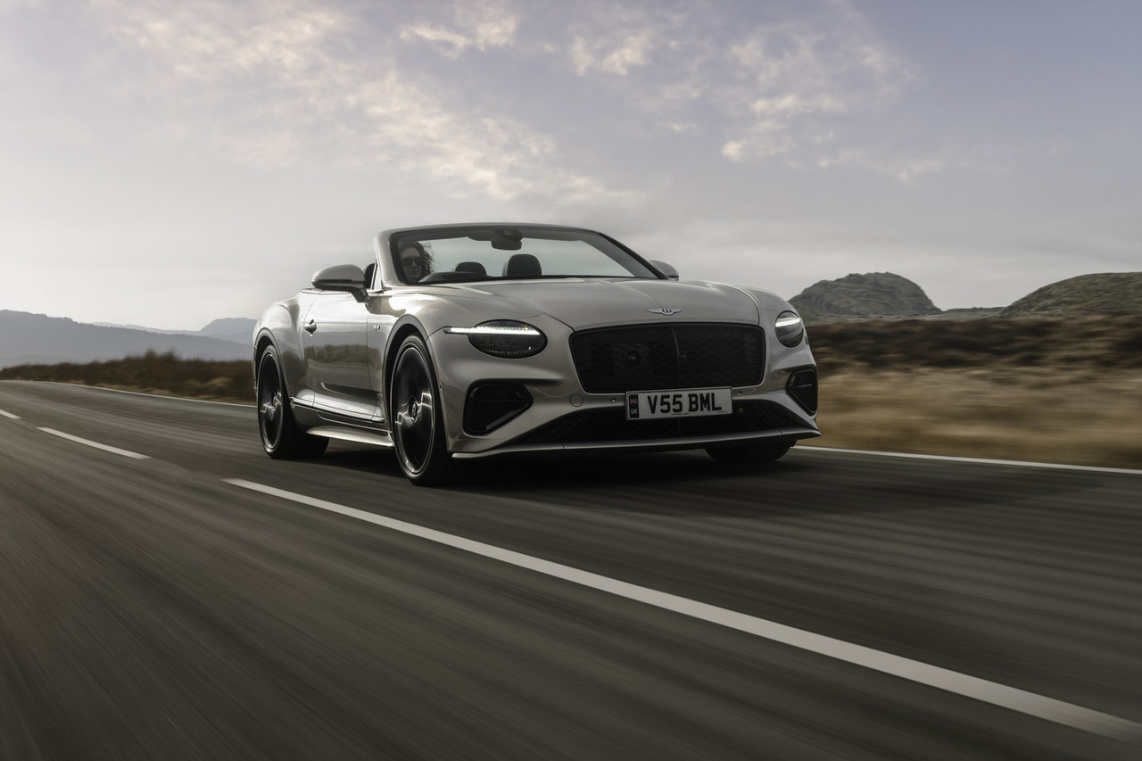 Eastern Canada's Exclusive Home for Aston Martin & Bentley: True Luxury at Decarie Motors