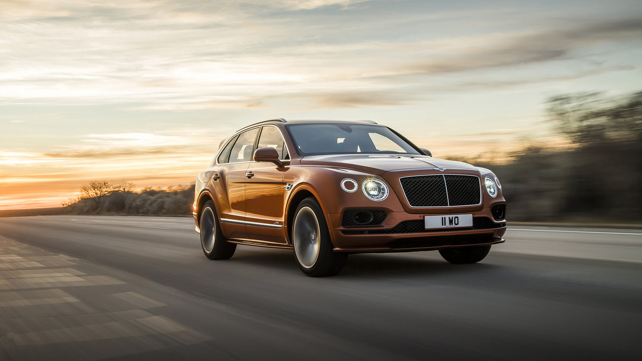 Bentley Bentayga d’occasion à Montréal : le confort du grand tourisme pour vos escapades d’automne