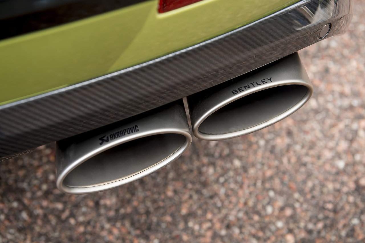 The new Bentley Bentayga comes with Akrapovic Exhaust