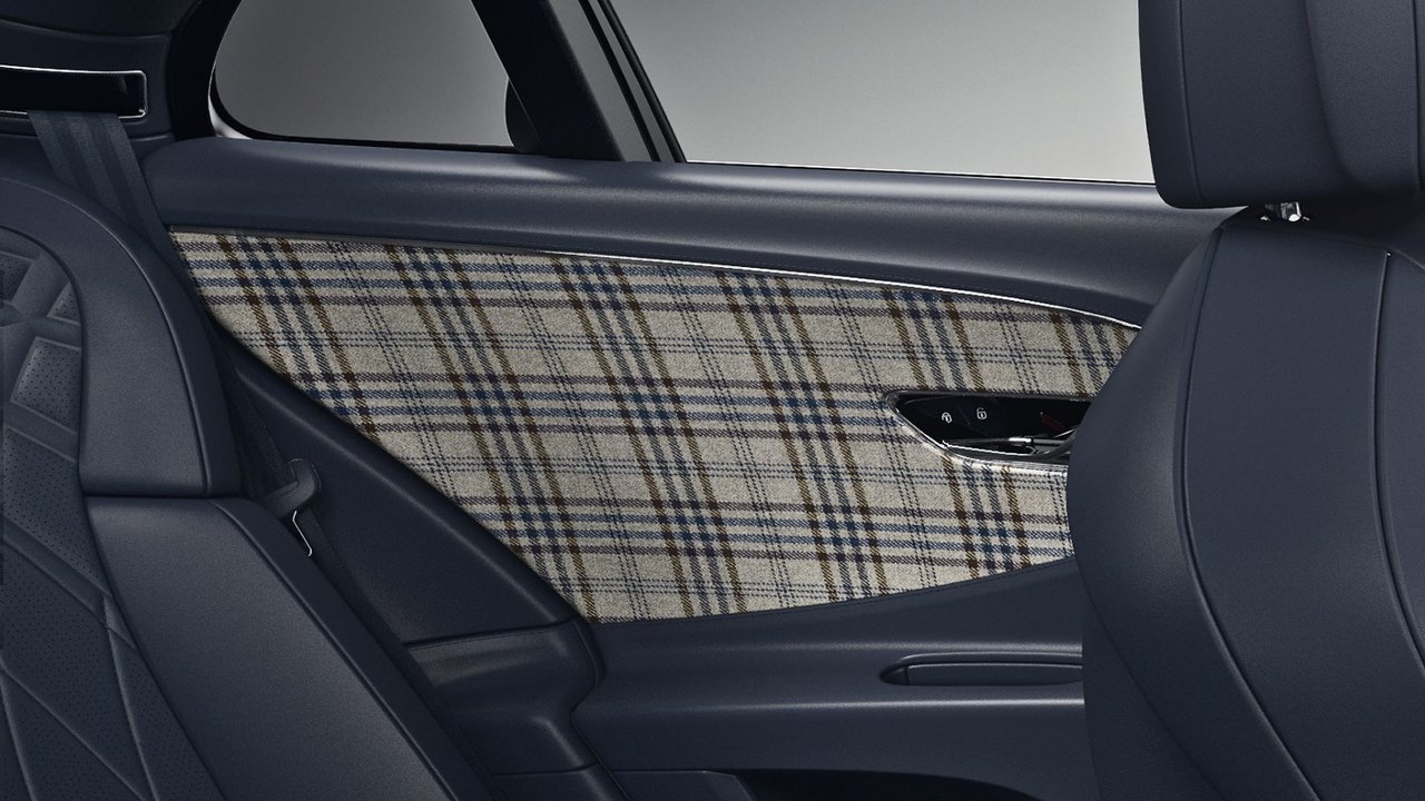 Bentley présente un nouvel intérieur époustouflant en Tweed