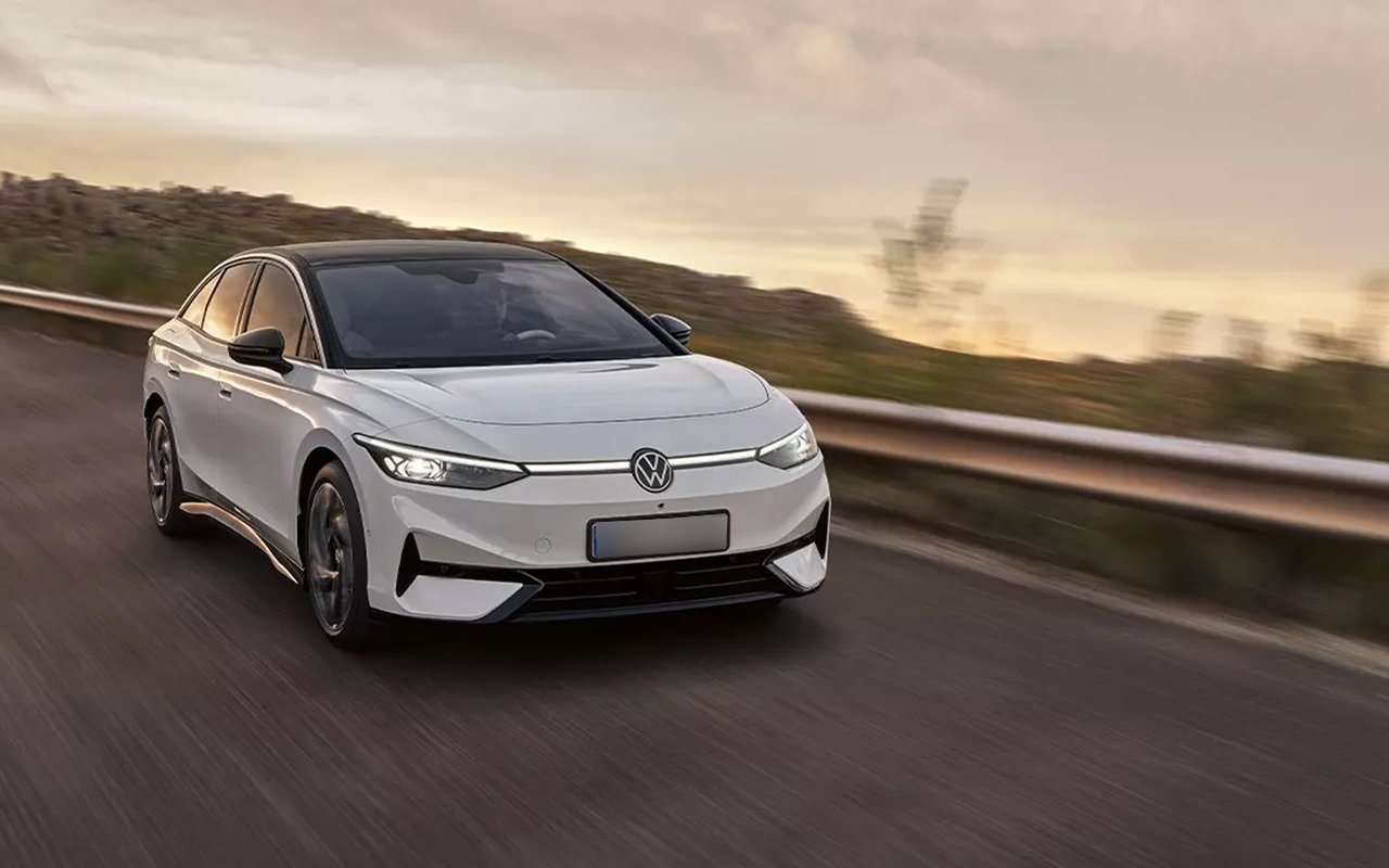La berline électrique ID.7 de Volkswagen dévoilée, avec une disponibilité au Canada fin 2024
