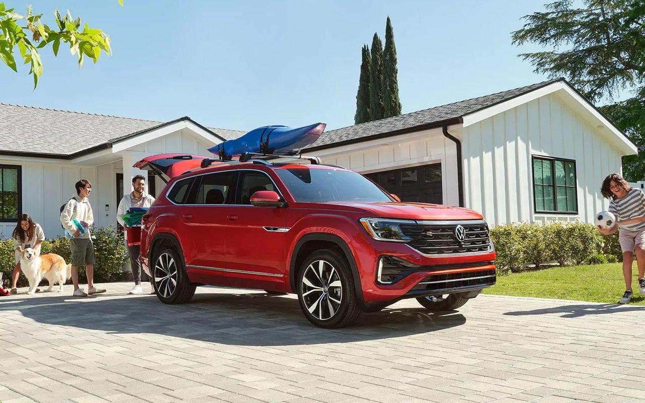 Découvrez le VWUS audacieux Volkswagen Atlas 2024, disponible à St-Bruno!