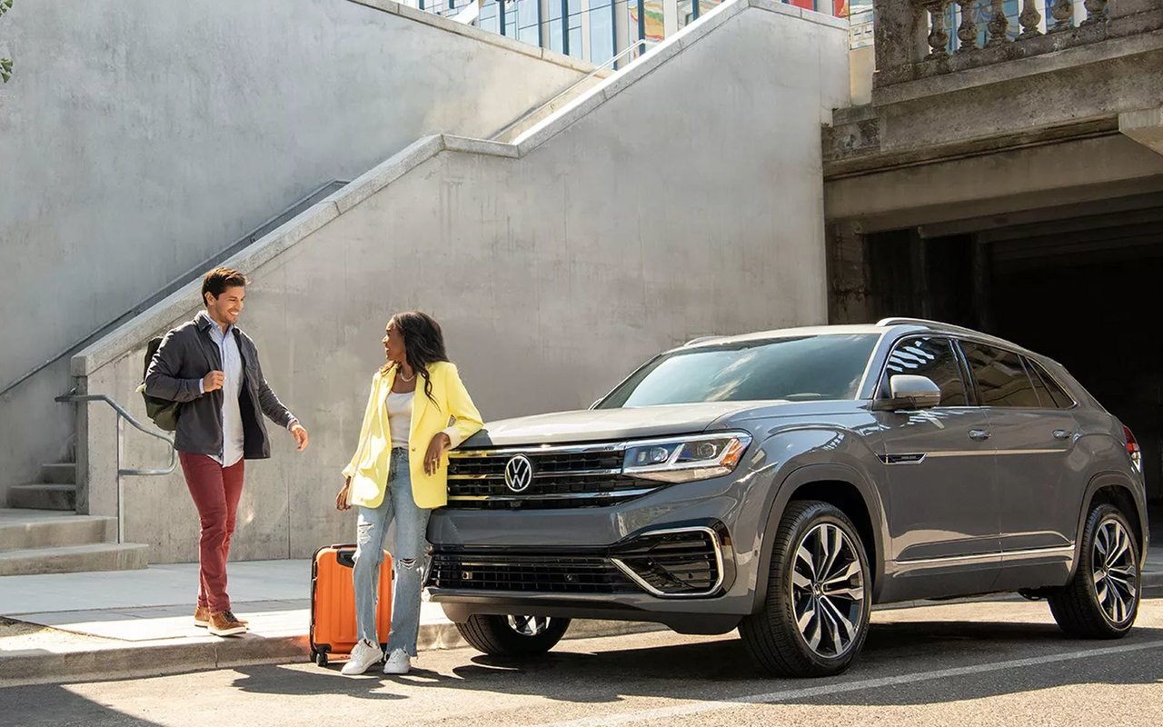 2023 Atlas Cross Sport | Available in Calgary