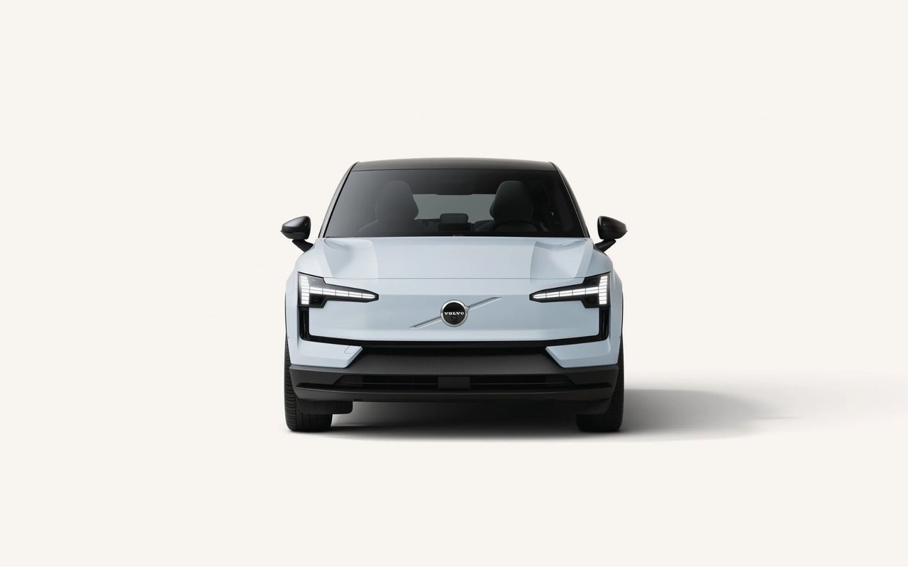 Meet the 2025 Volvo EX30 Lineup Built for Canadian Living