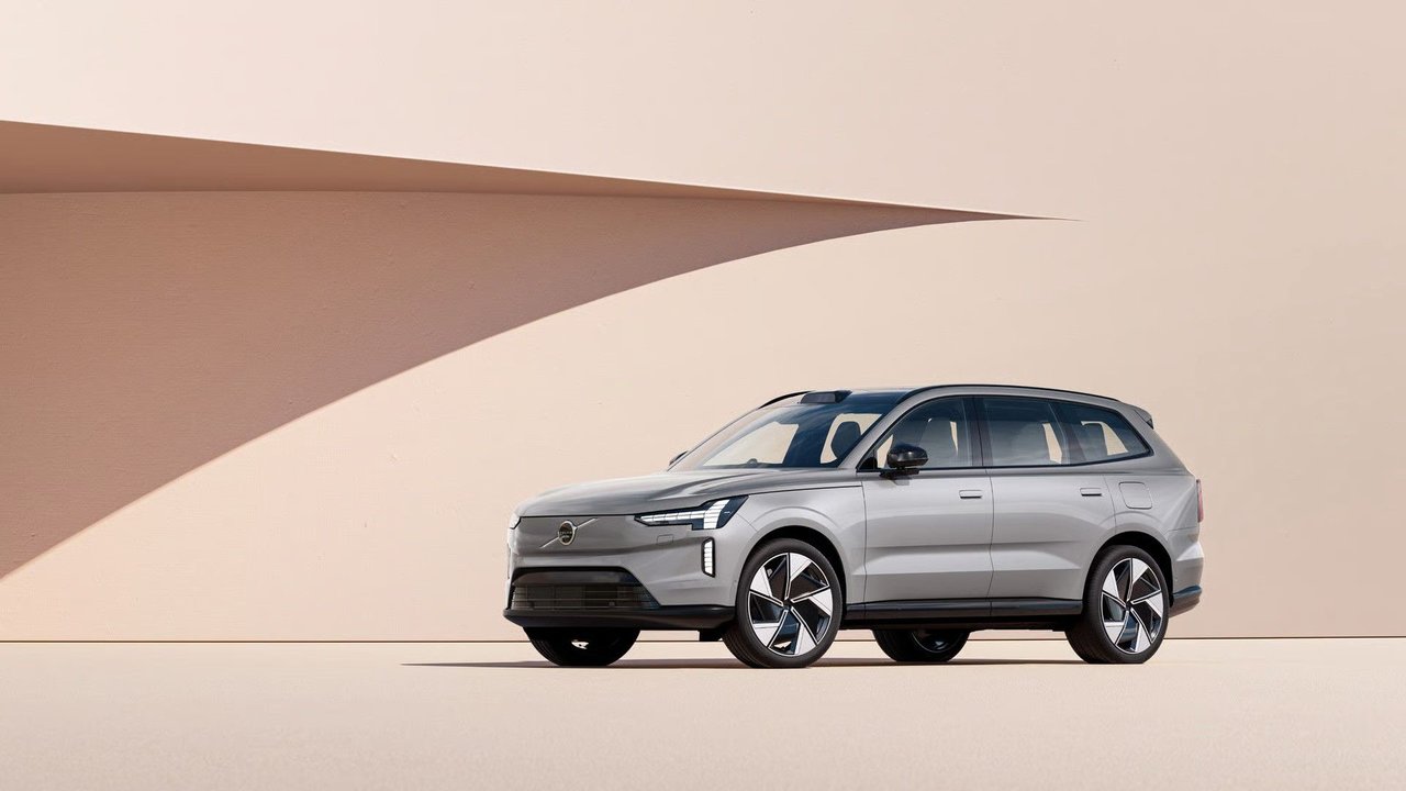 2026 Volvo EX90: Luxury 7-seat SUV