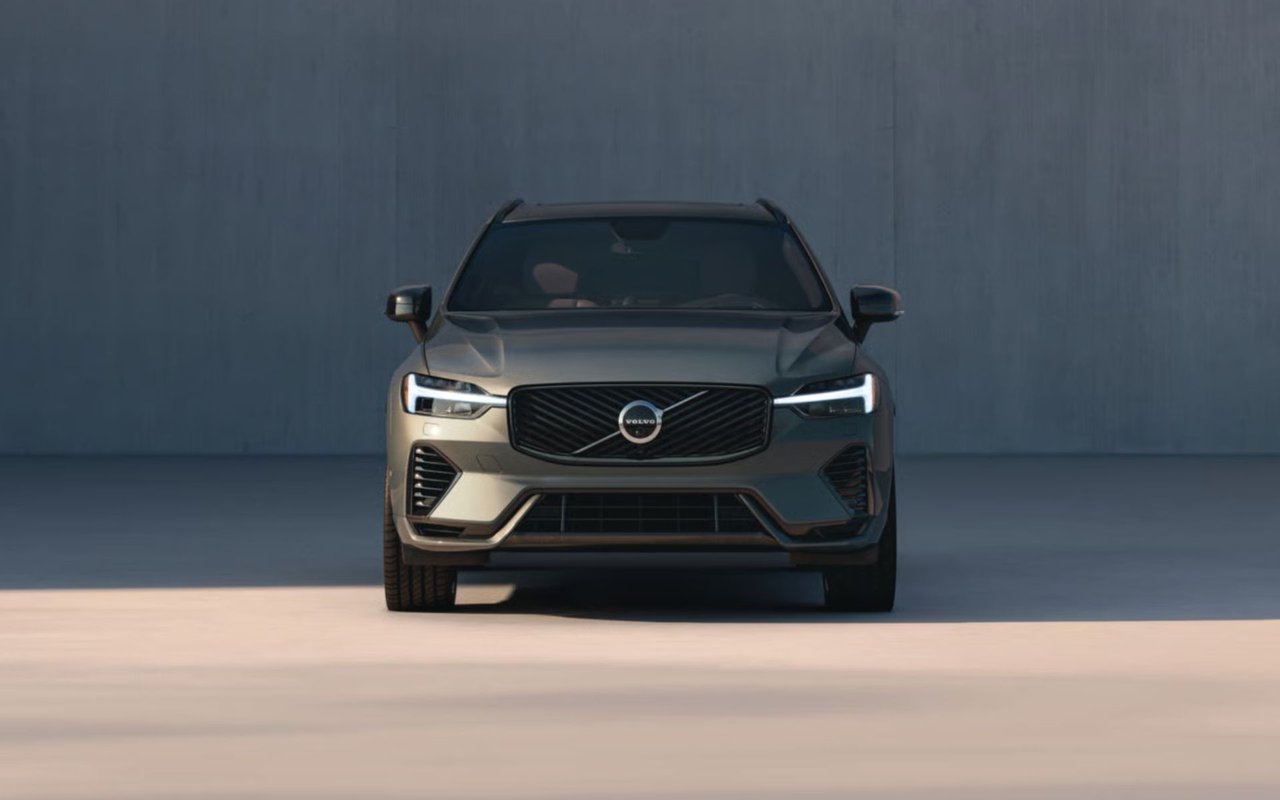 2026 Volvo XC60 PHEV Performance Features: Power Meets Efficiency