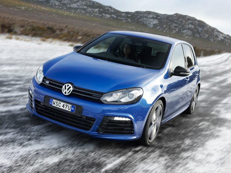 2015 Golf R On-Ice Test Drive