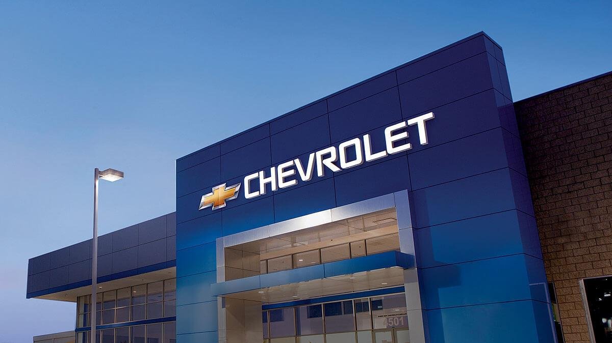 CHEVROLET CARS, TRUCKS AND SUVS AT DUCHESNE AUTO LIMITEE IN ALMA