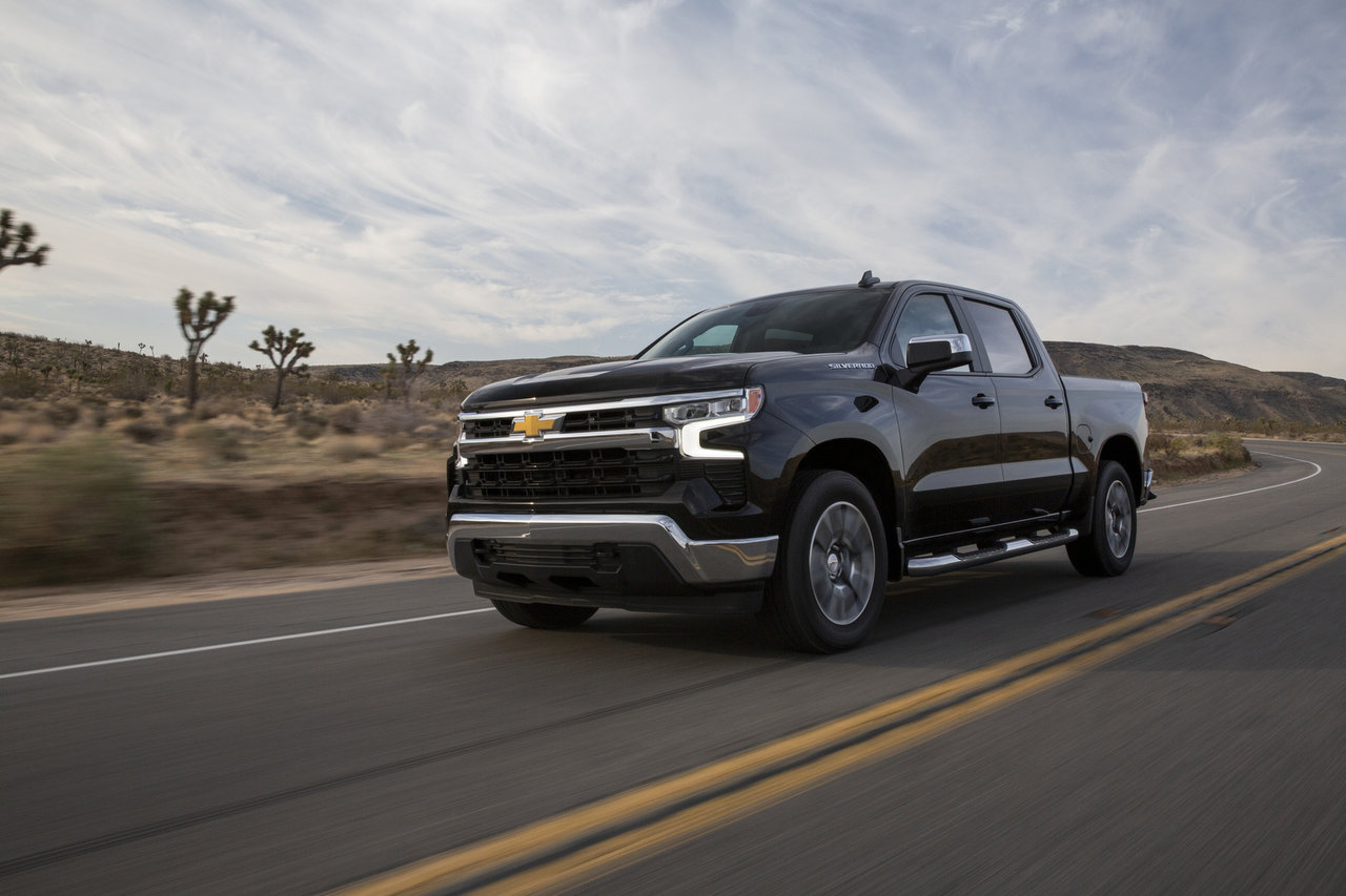 Un moteur 4-cylindres de 2,7 litres grandement amélioré pour les Chevrolet Silverado et GMC Sierra 2022