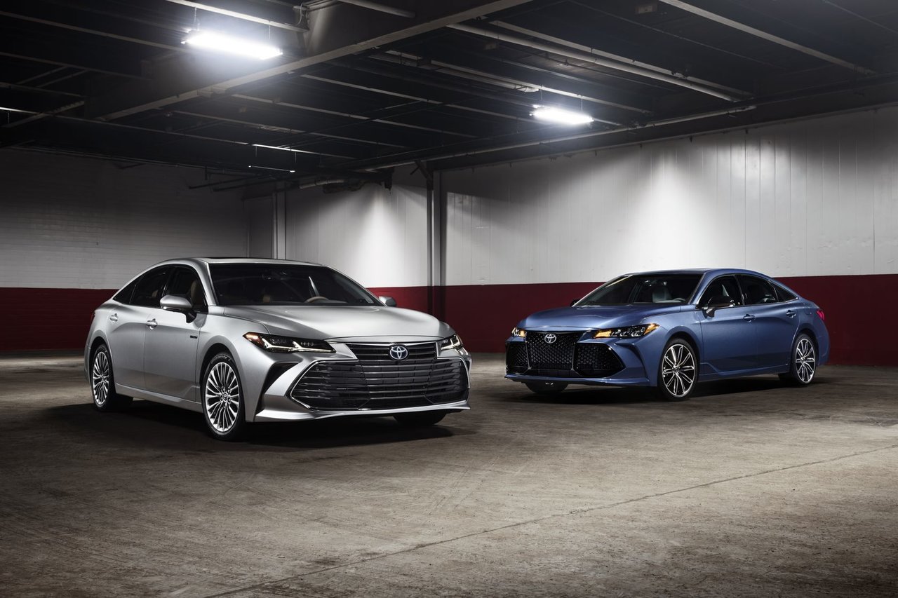 The Toyota Avalon Valued by the IIHS