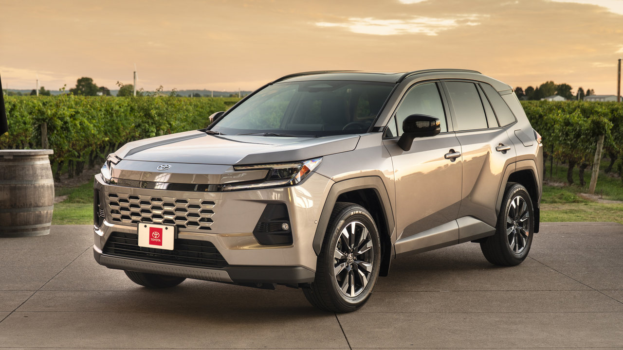 Toyota RAV4 2026 : le VUS hybride taillé pour la vie à Laval