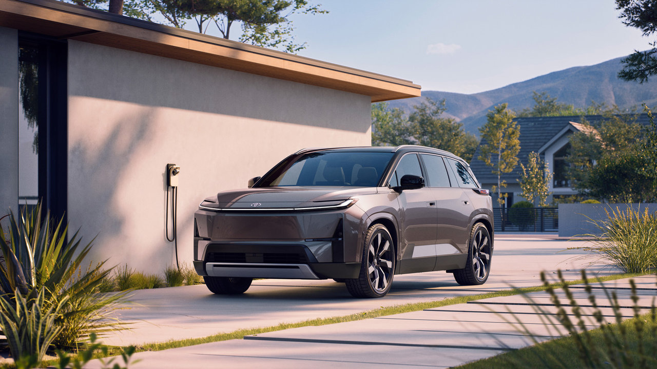 2027 Toyota Highlander: Toyota's First Three-Row Electric SUV is Coming Soon