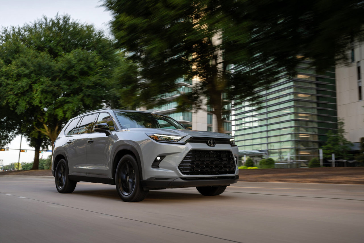 Quel véhicule Toyota convient le mieux à votre vie de famille à Laval ?