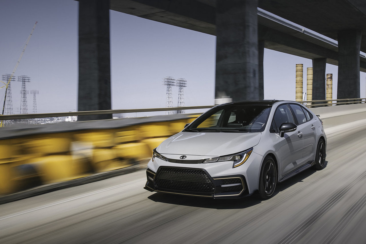 Toyota Corolla 2021 : Elle fait tout et le fait bien