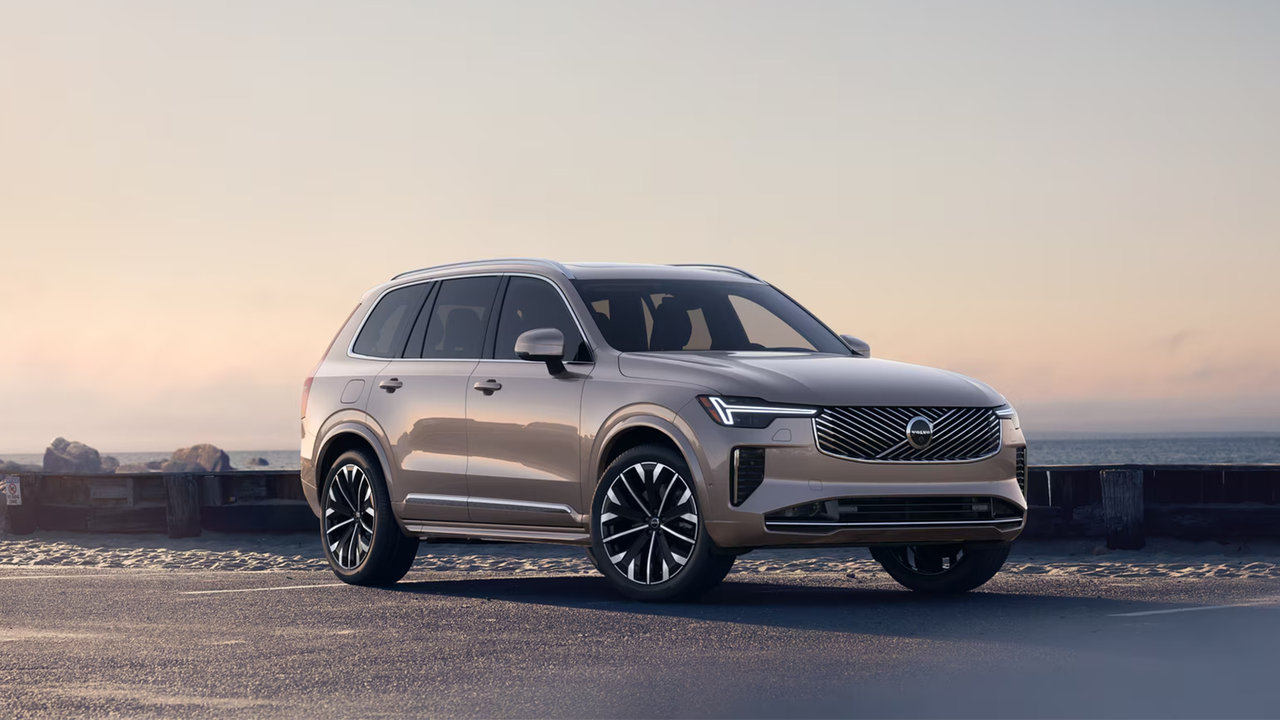 Volvo XC90 2026 : essence hybride légère ou hybride rechargeable?