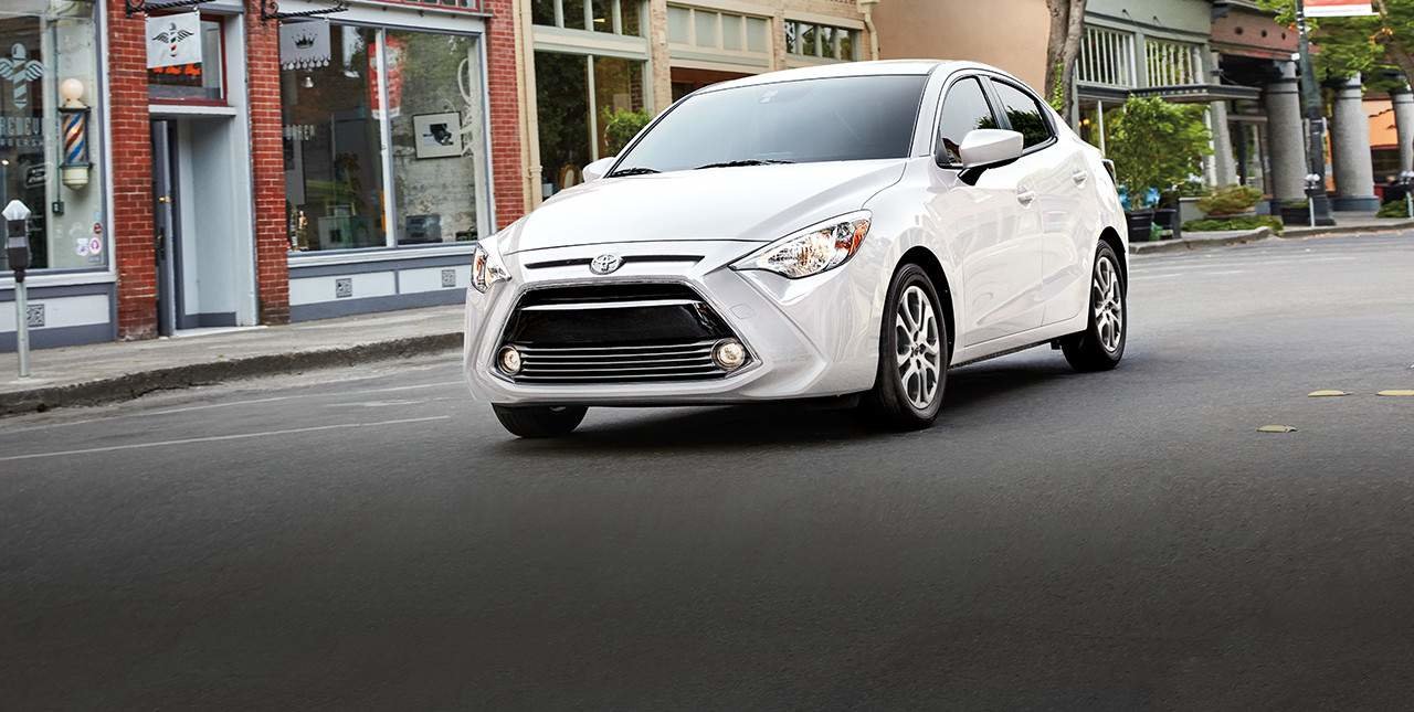 Toyota Yaris Berline 2018: Fiches techniques, versions et prix