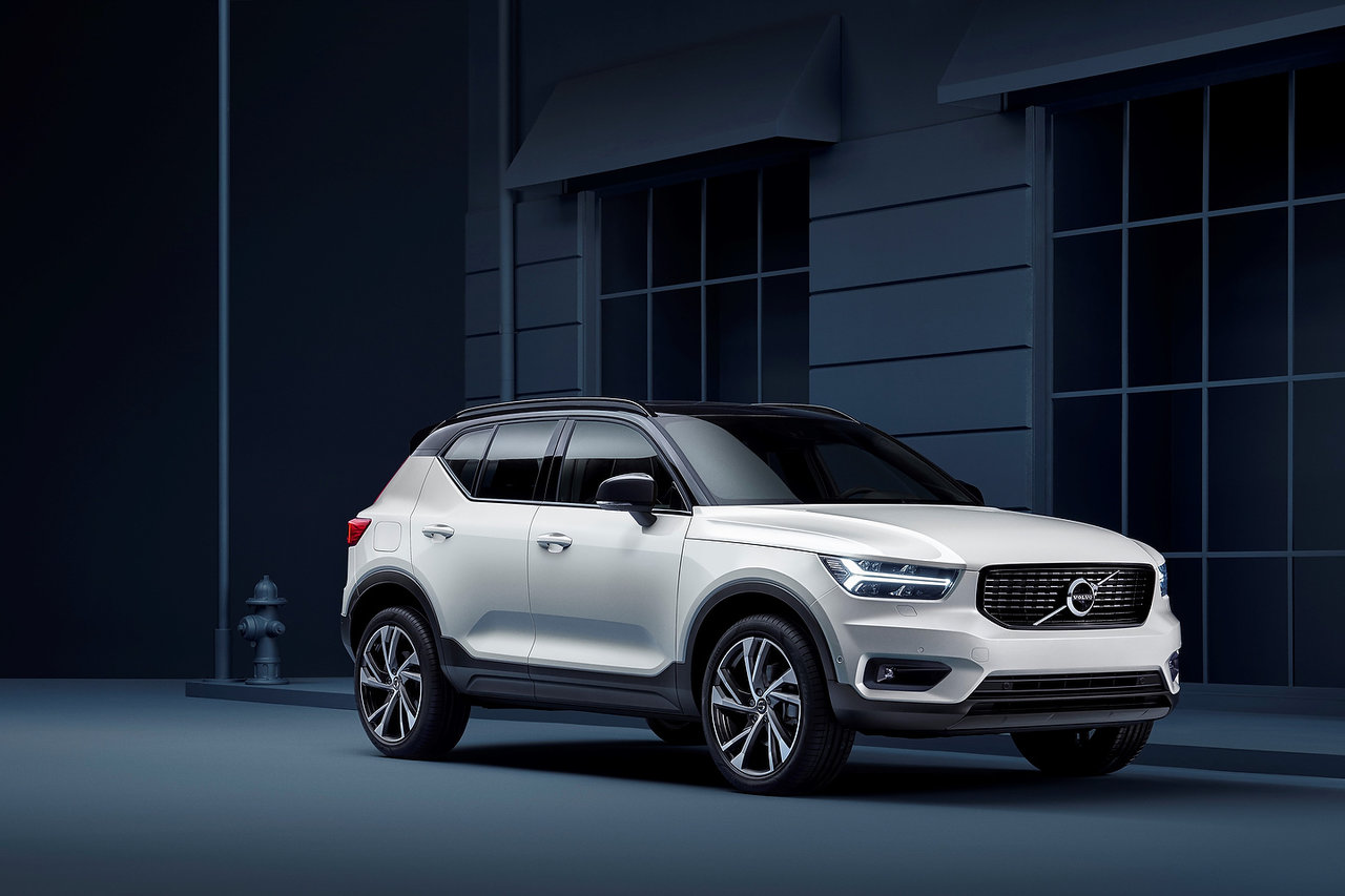 2021 Volvo XC40 vs. 2021 BMW X1: Experience Better Powertrains, Scandinavian Design, and Safety