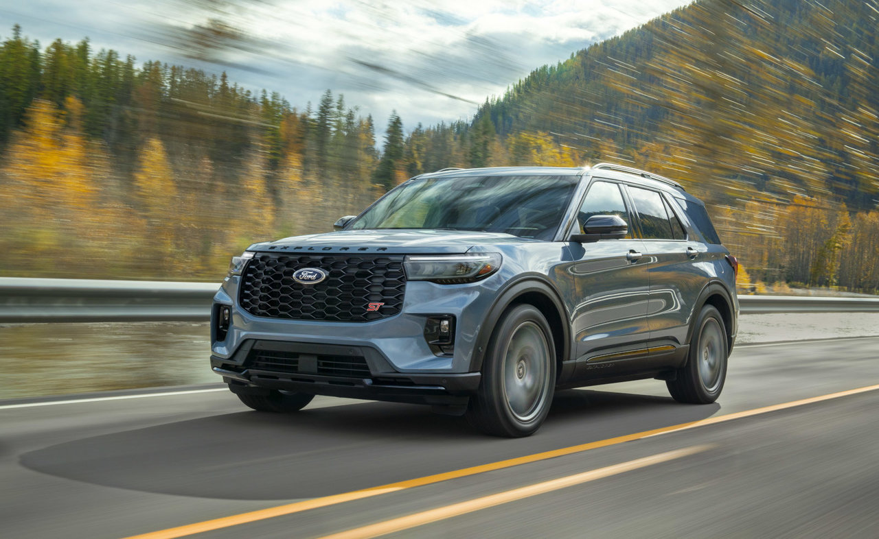 Why the 2025 Ford Explorer Outshines the 2025 Nissan Pathfinder