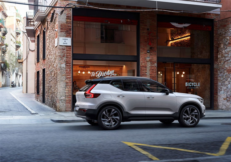 2019 Volvo XC40