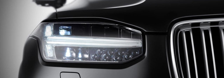 2019 VOLVO XC90