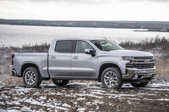 Meilleurs camions et VUS d'occasion pour remorquer votre motoneige