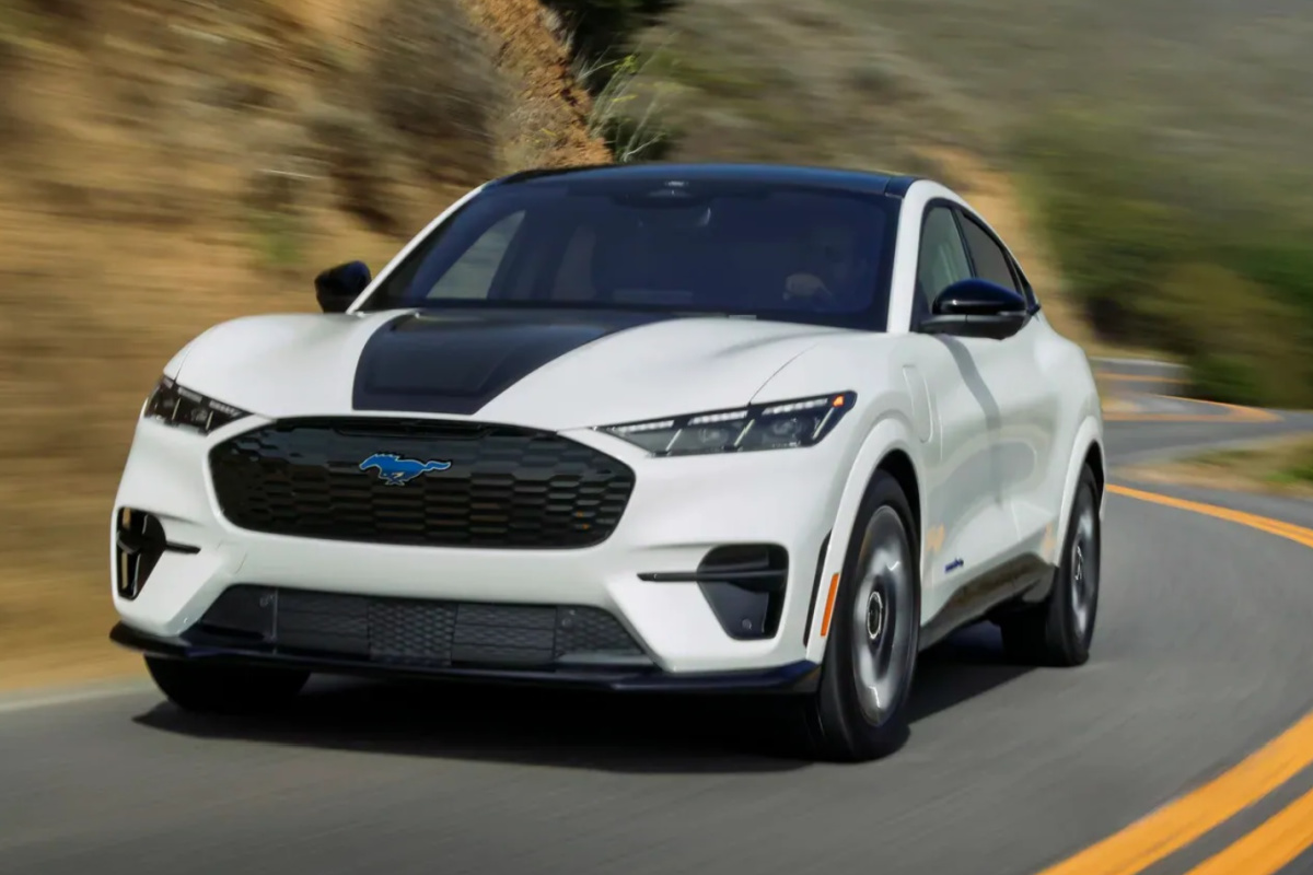 Ford Mustang Mach-E 2026: A California Special Edition