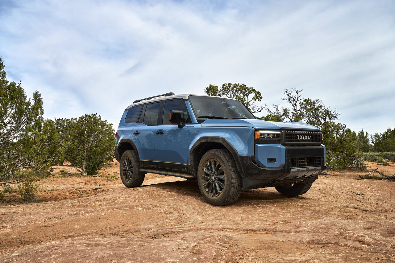 The 2024 Toyota Land Cruiser: A Revered Off-Road Icon Returns to its Roots