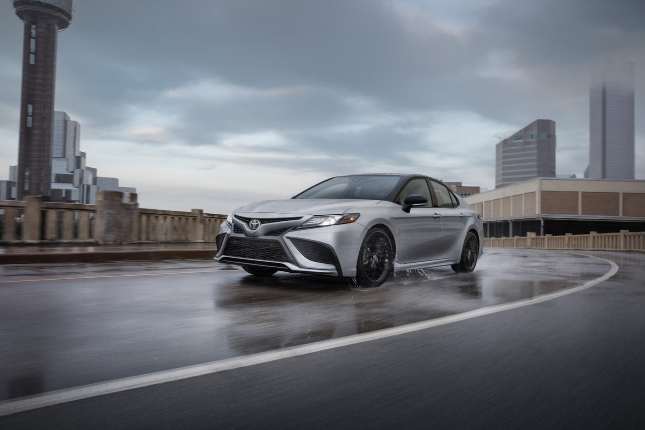 2024 Toyota Camry: Comprehensive Overview of Variants and Features