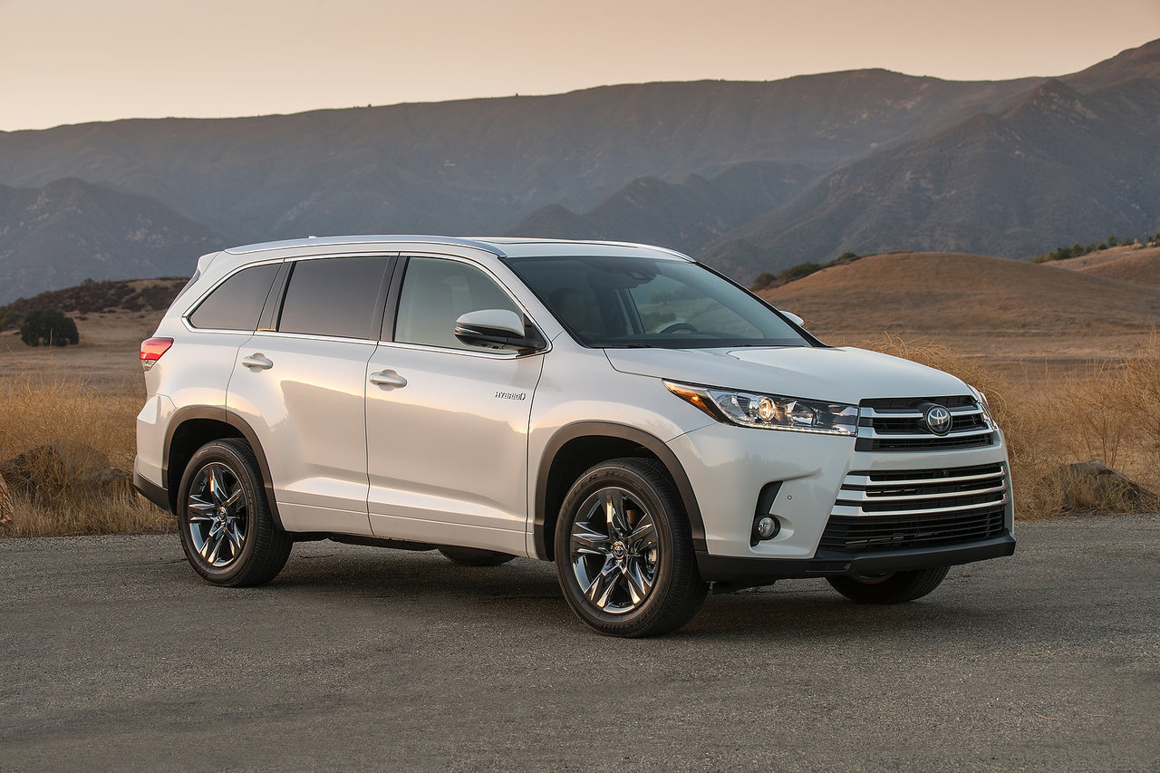 Space for the whole family with the 2019 Toyota Highlander