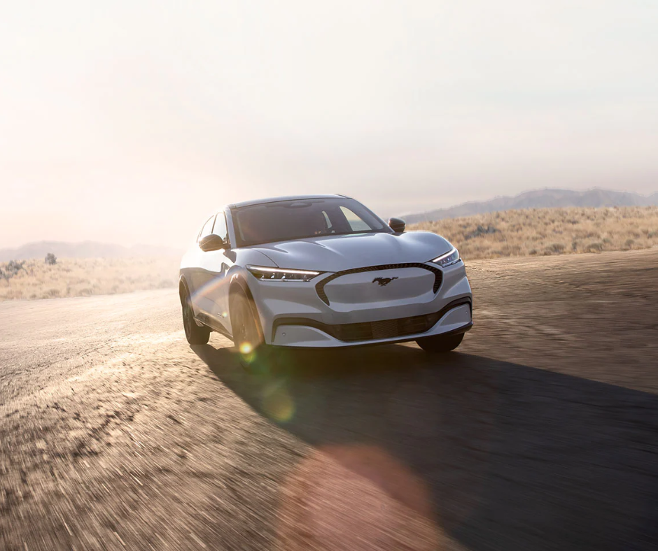 The Mustang Mach-E wins the title of best choice of the year for electric vehicles!