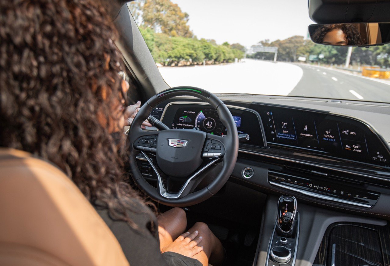 Plus de routes canadiennes compatibles avec le système Super Cruise de GM