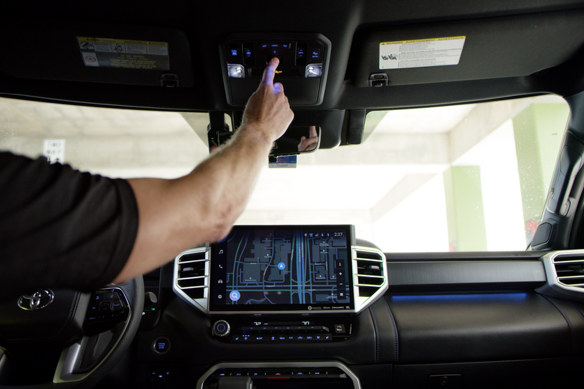 Extended trial periods for Service Connect and Safety Connect on Toyota vehicles