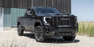 2024 Chevrolet Silverado, GMC Sierra Get Engine Updates and More