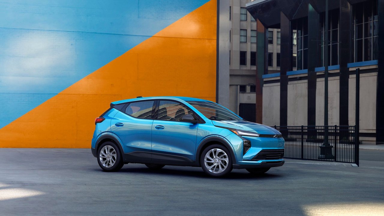 5 Reasons the 2027 Chevrolet Bolt is Perfect for 1st-Time EV Buyers
