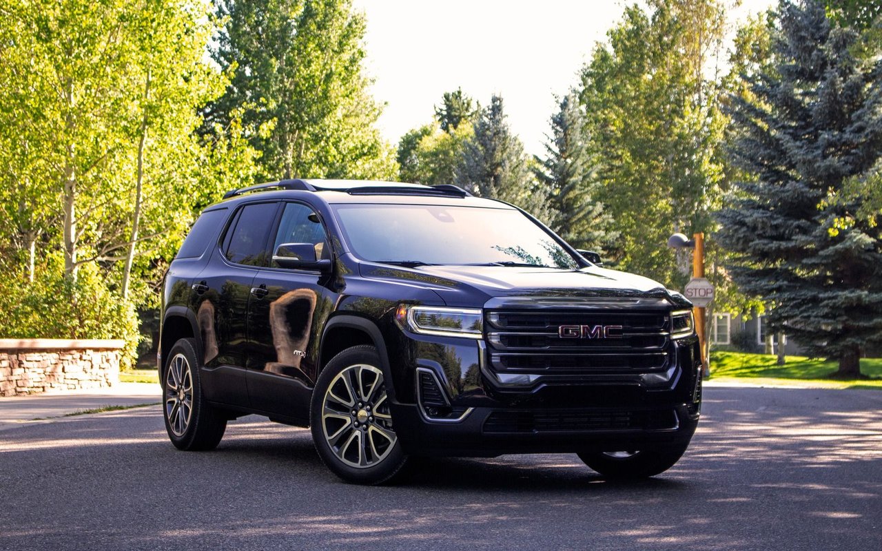 GMC Acadia AT4 2020 : porter l'uniforme