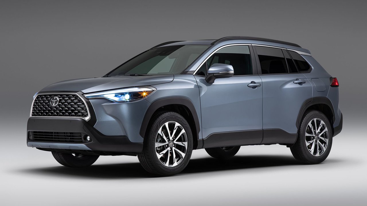 Discover the all-new 2022 Corolla Cross