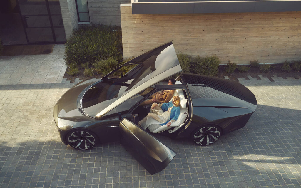 Cadillac InnerSpace : un salon mobile du futur qui en met plein la vue