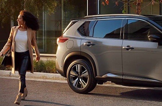 TOP 7 THINGS TO KNOW BEFORE BUYING A USED CAR