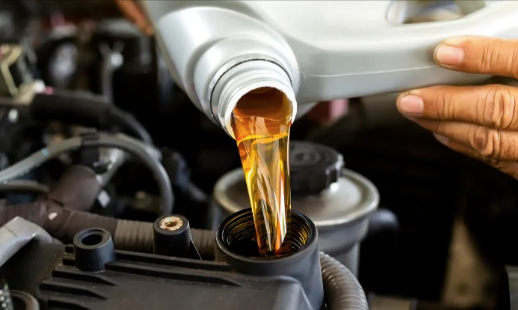 A Clear Path to Perfect Car Service Timing in Canada!